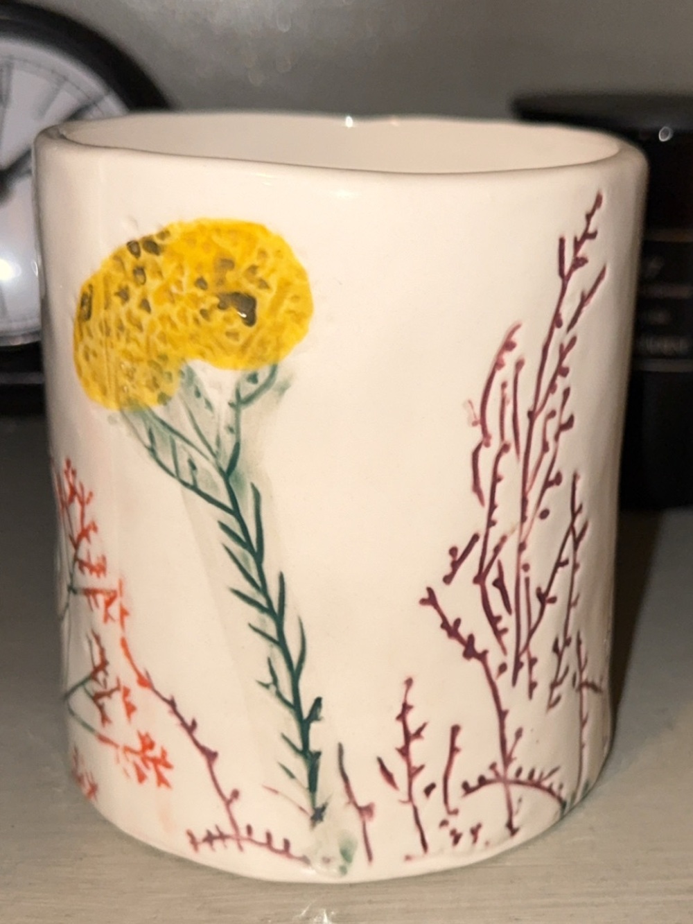 ANTHROPOLOGIE Dagny Monogram Coffee Tea Mug Cup 14.5oz Hand painted Stoneware - Picture 4 of 10